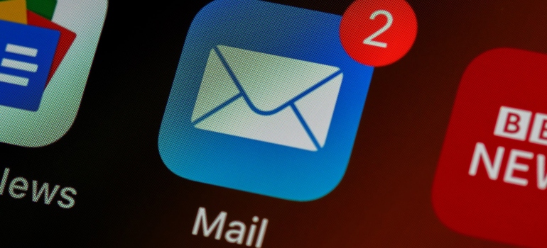 Email app with two notifications