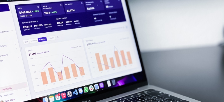 Analyzing data after using AI in email marketing campaigns