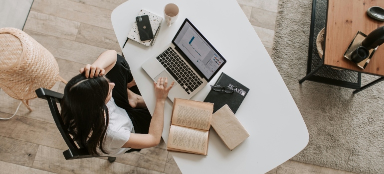 A woman working on her laptop